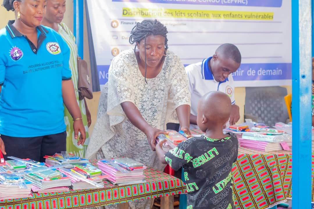 distribution-kits-scolaires-cepvhc (20)